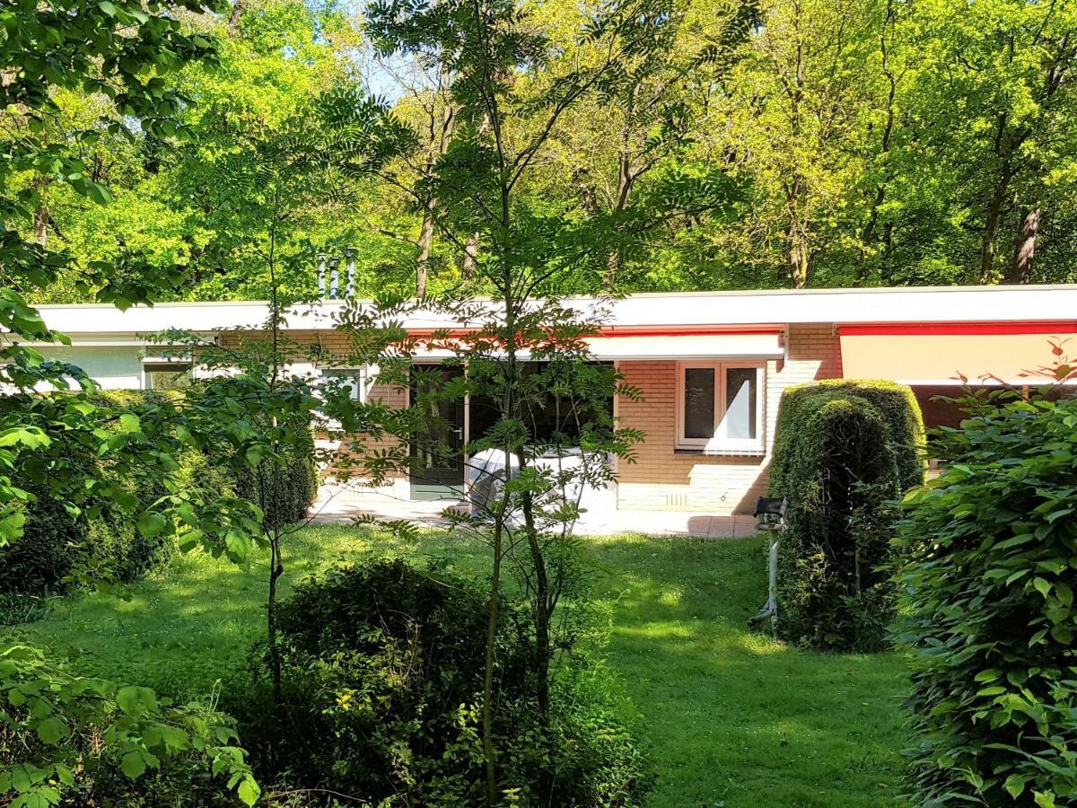 Knusse 5 Persoons Bungalow Hartje Veluwe Otterlo Bagian luar foto