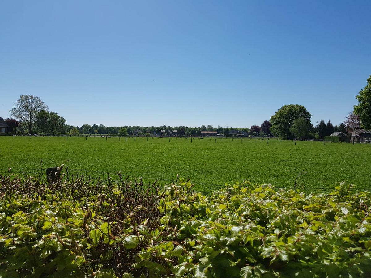 Knusse 5 Persoons Bungalow Hartje Veluwe Otterlo Bagian luar foto